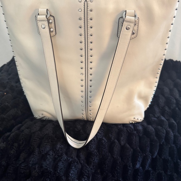 MICHAEL MICHAEL KORS Astor Large Studded Leather Tote Bag - Picture 2 of 13